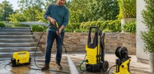 Top Applications of High Pressure Washer Machines in Industries